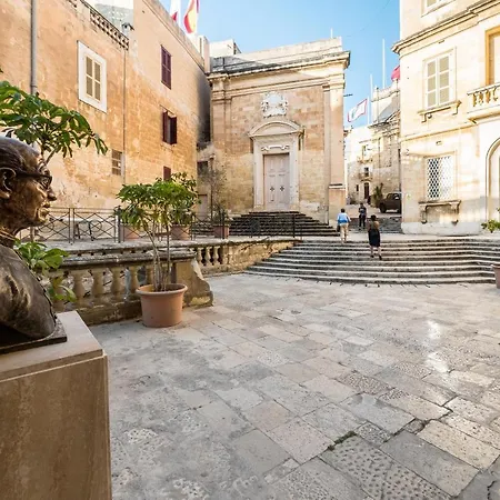 A Sizeable Knights-era House Of Character Cospicua